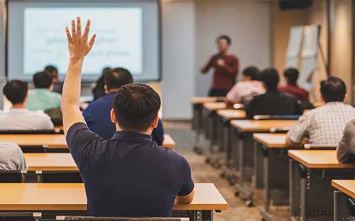 荷蘭的大學托福要求